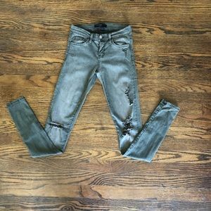 Flying monkey ripped jeans